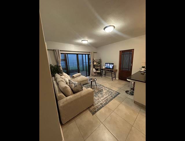 1 BEDROOM APARTMENT RENTED IN HILTON CENTRAL
